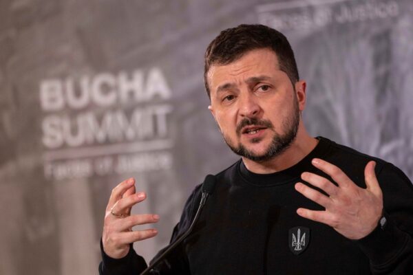 Pochówek z honorami dla Konowalca